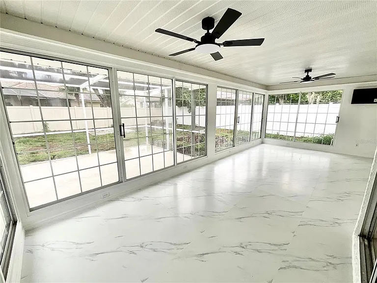 1307 Belcher Dr — Photo 9