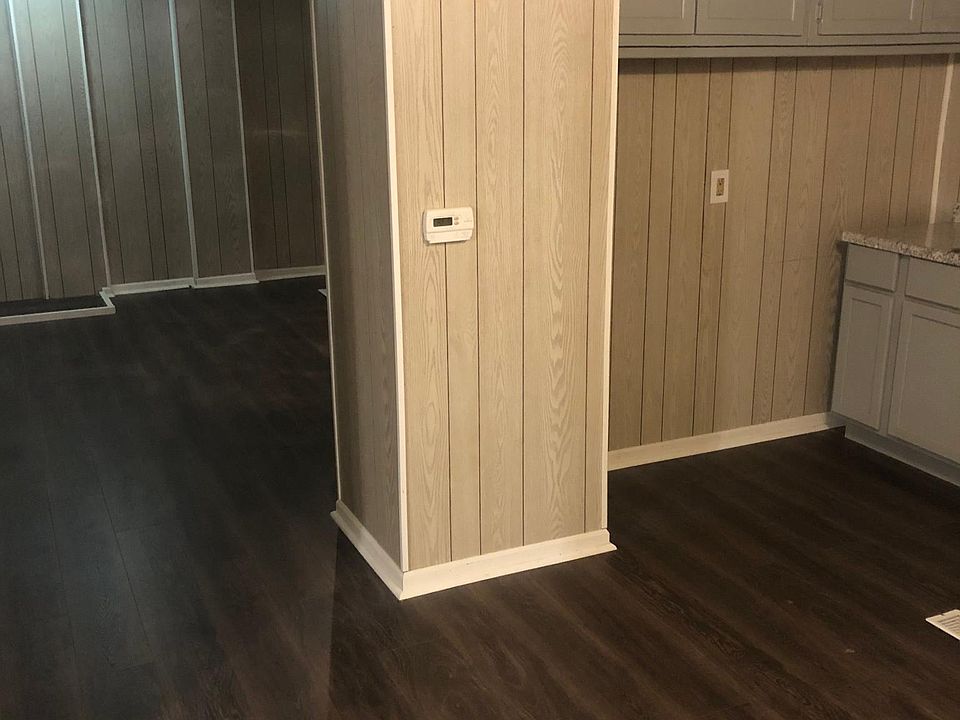 1st image of 575 Jefferson St