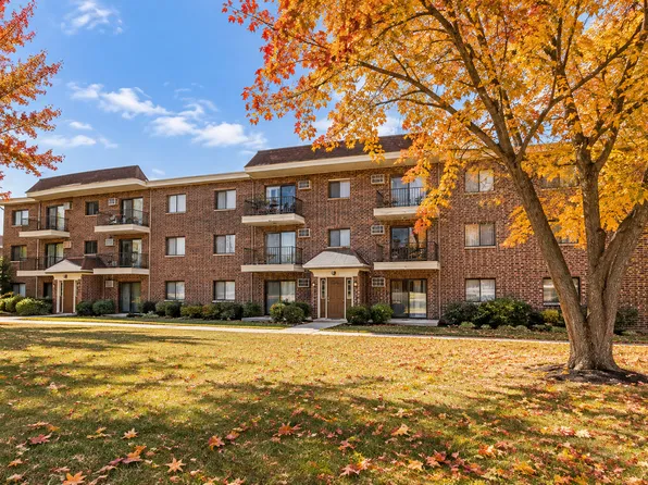 962 N Rohlwing Rd APT 101B, Addison, IL 60101
