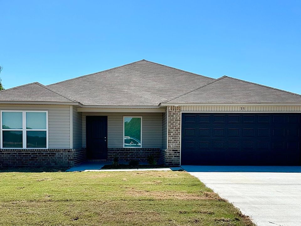 1st image of 35 Farmhouse Cir
