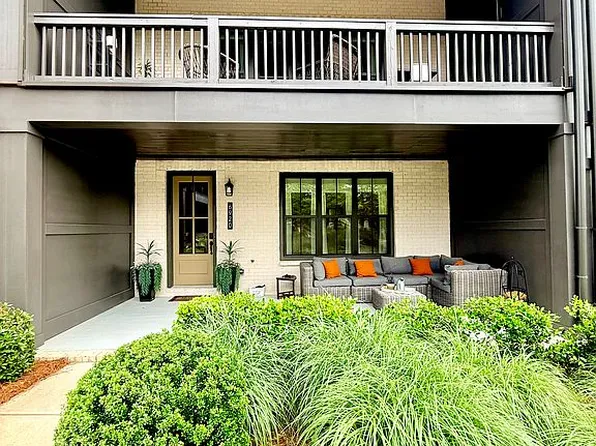 6920 Whitman Walk, Alpharetta, GA 30005