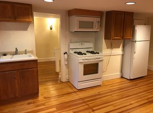 24 Grovenor Rd #19, Jamaica Plain, MA 02130