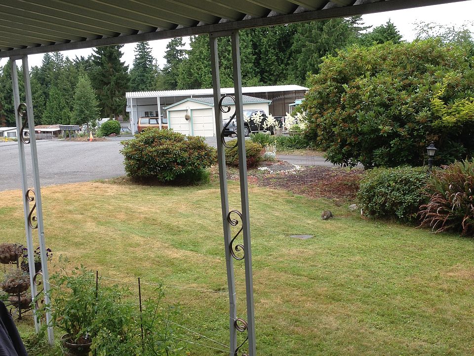 1st image of 9319 12th Pl SE