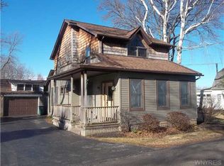 1550 Crescent Hts, Burt, NY