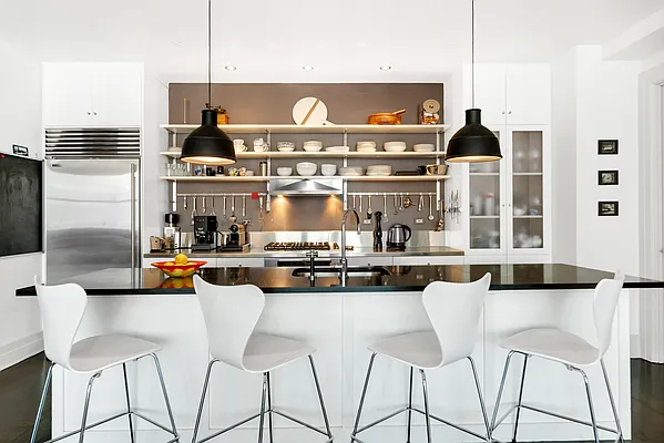 Sold by Corcoran | media 2