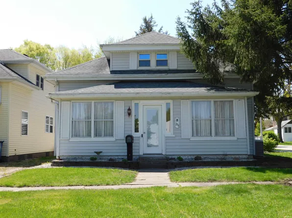 211 W 4th St, North Manchester, IN 46962