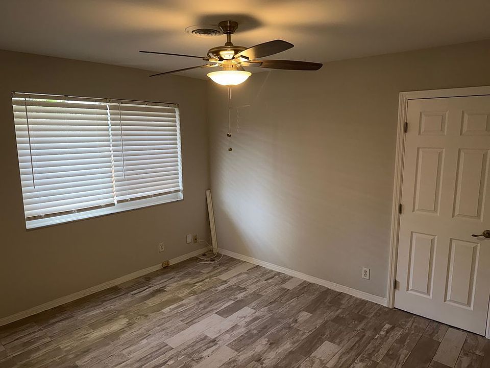 1st image of 2051 NE 56th St #1