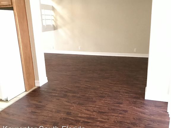 3rd image of 509 SW 1st Ct