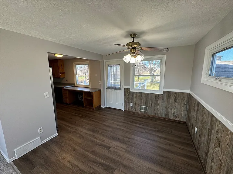 1095 Hamlin Parma Townline Rd — Photo 5