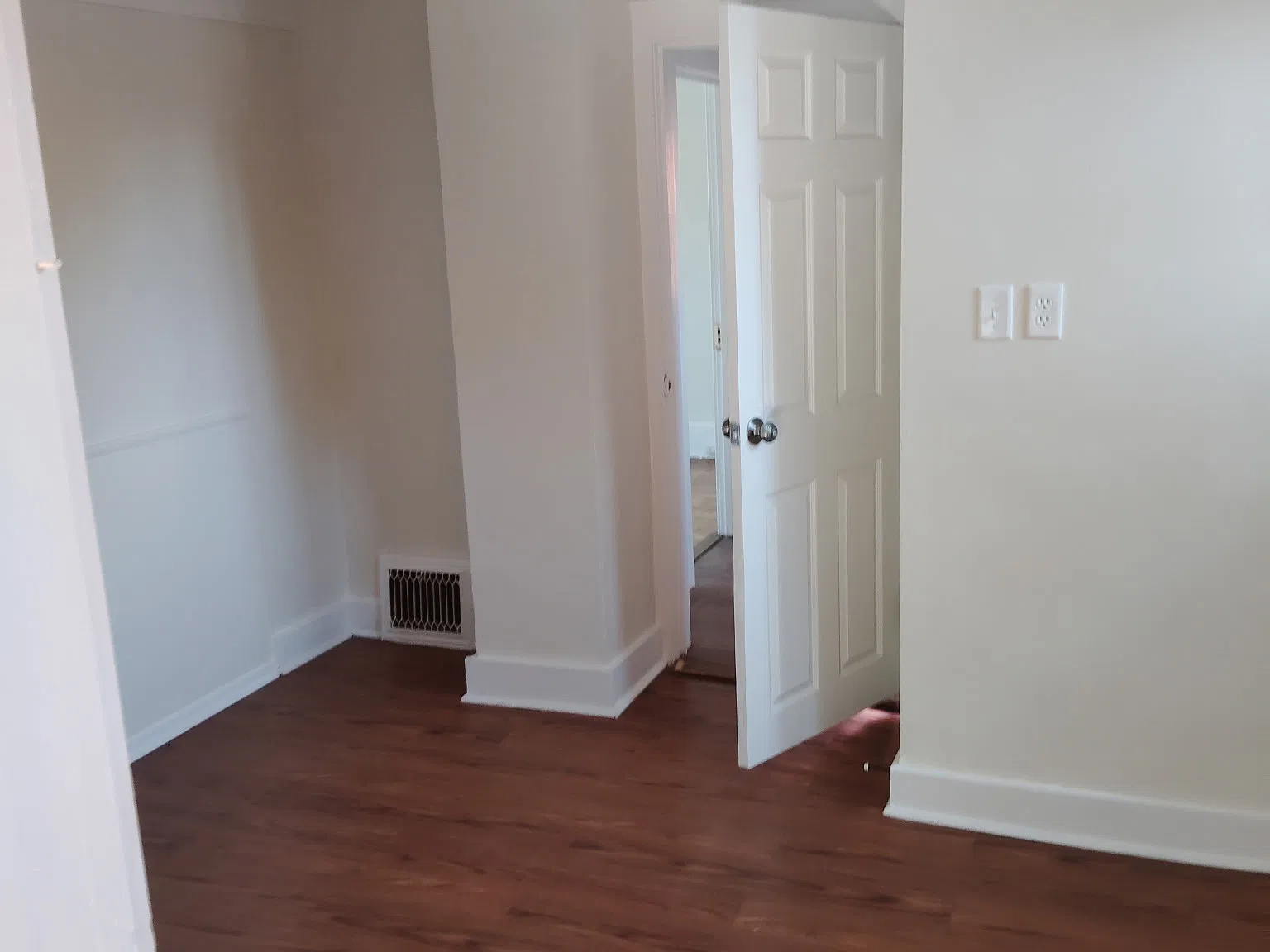 3 bed, 1572 sqft, $1,500 — Photo 2