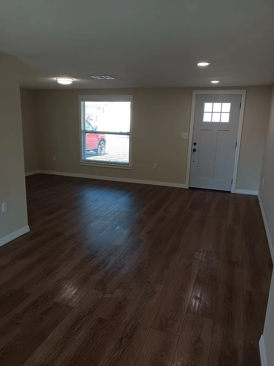 Building Photo - 8304 Mill Creek Ln