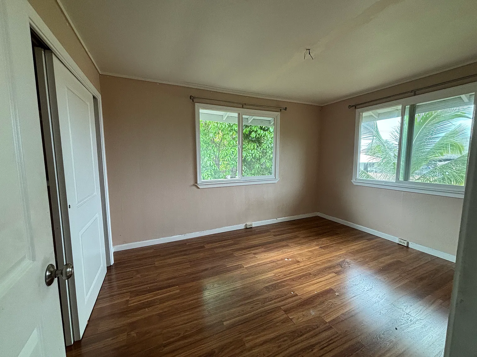 3 bed, 1068 sqft, $3,000 — Photo 1