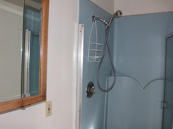 5th image of 812 1st St S