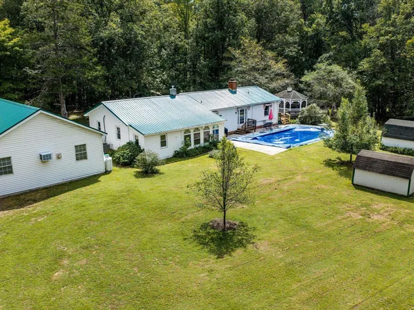 323 Peaceful Ln, Palmyra, VA 22963