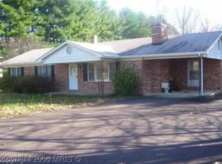 9465 Lees Mill Rd, Warrenton, VA 20186