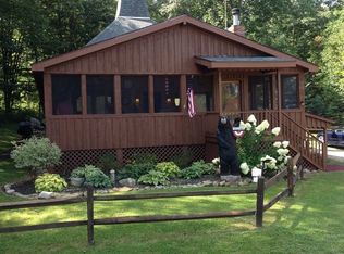 1407 Dovenshire Rd, Clymer, NY 14724