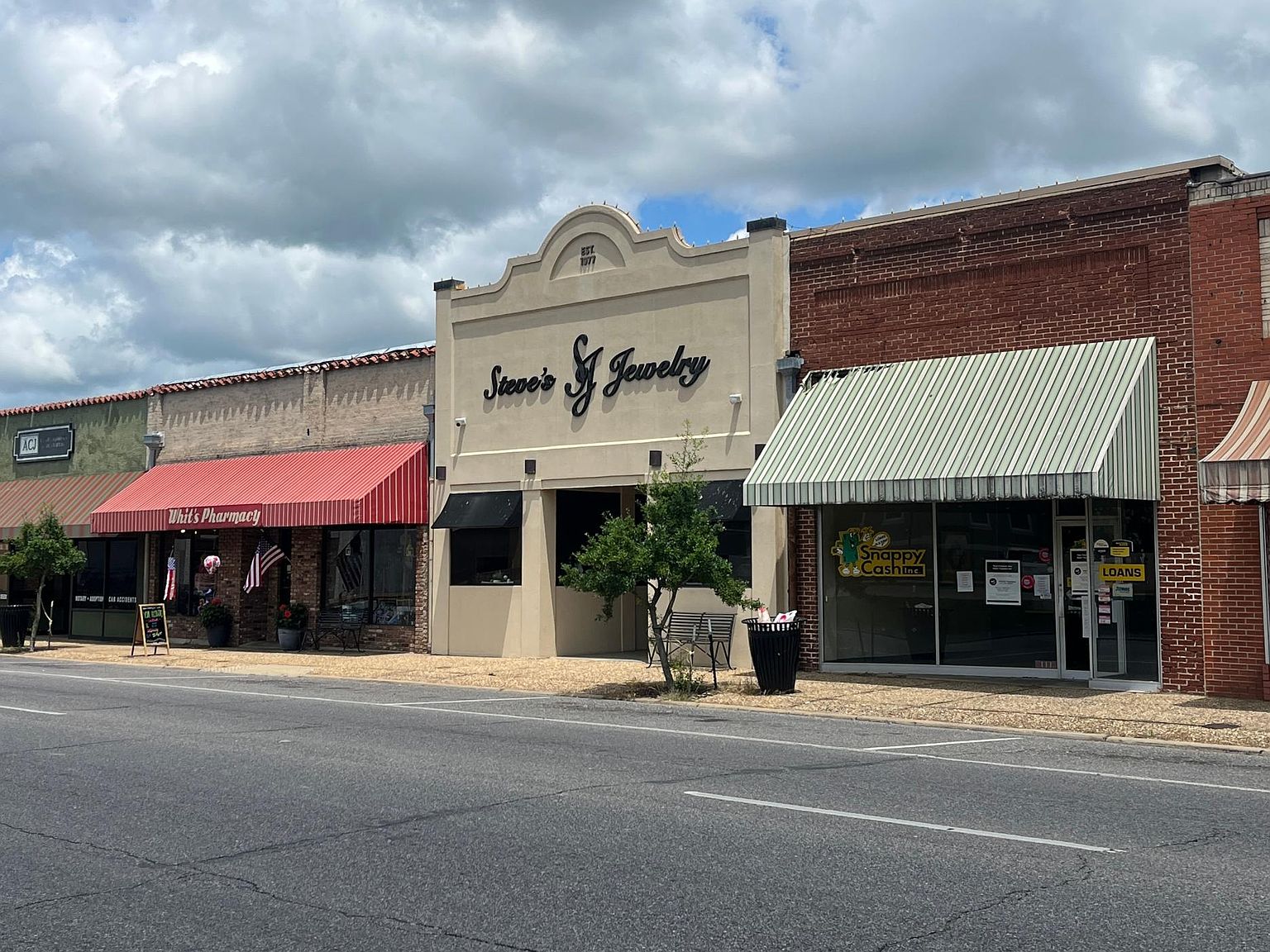 111 E Madison Ave, Bastrop, LA 71220 Zillow