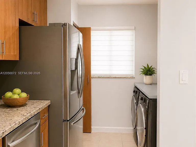 617 SW 96th Ct — Photo 11