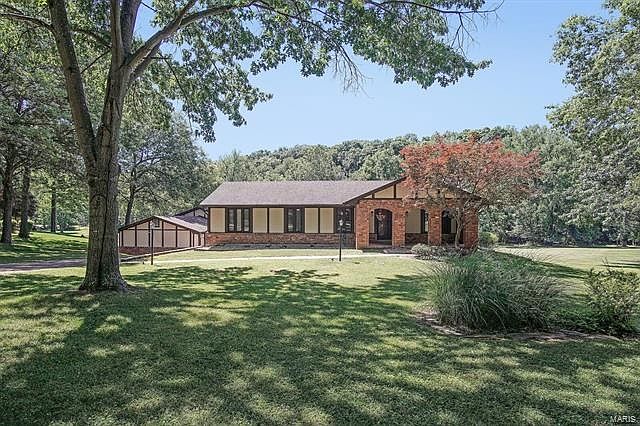 1st image of 10476 Starhill Dr