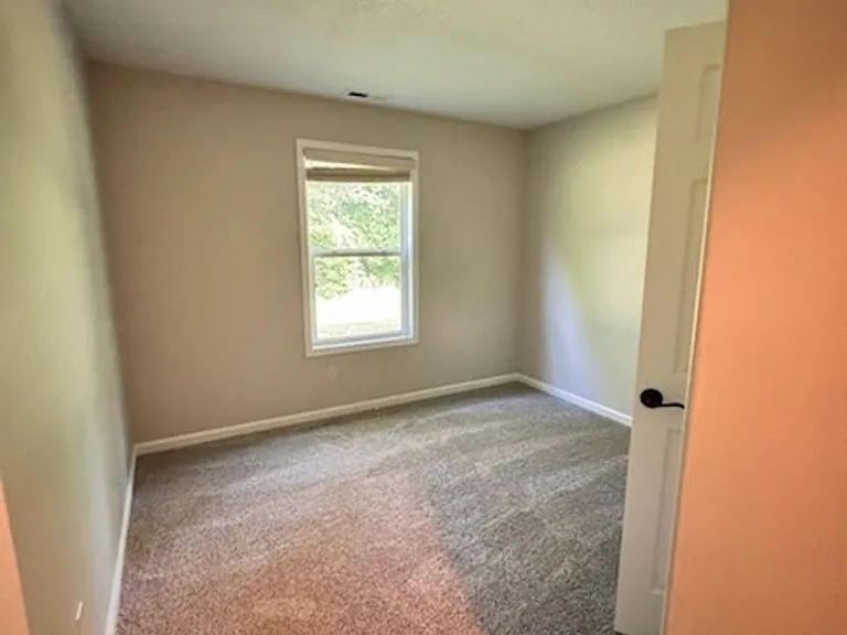 7521 Haida Way — Photo 9