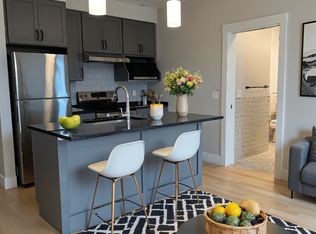 81 Maple St #5, Florence, MA 01062