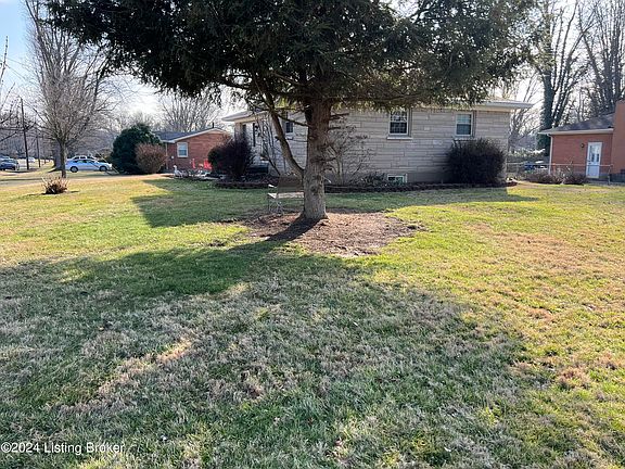 5th image of 5714 Mockernut Ln