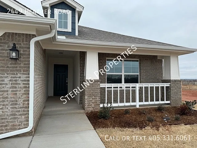 2449 Heather Rd — Photo 2