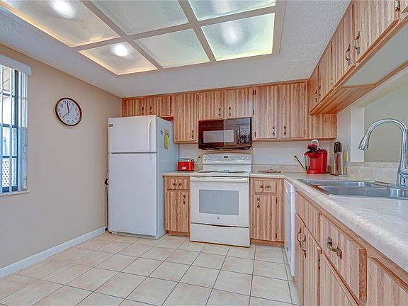 5th image of 38235 BOXWOOD DRIVE #38235