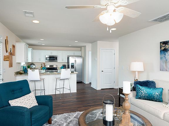 2nd image of 546 Oleary Cir