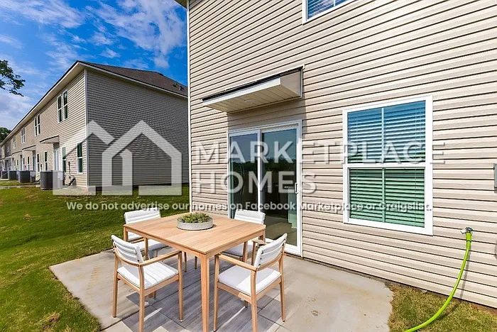 4131 Hudson Ct — Photo 19