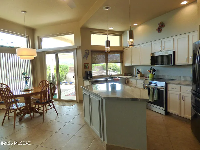 14274 N Trade Winds Way — Photo 15