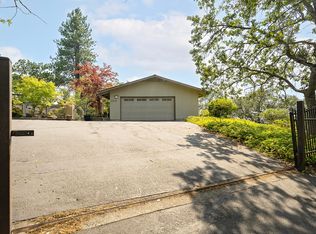 275 Harvard Pl, Medford, OR