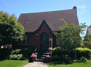 3235 NW 60th St, Seattle, WA 98107