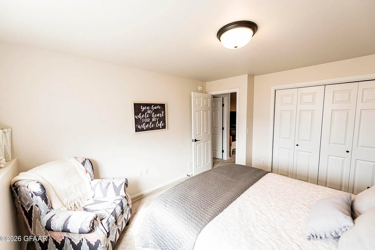 4 bed, $2,800 — Photo 2