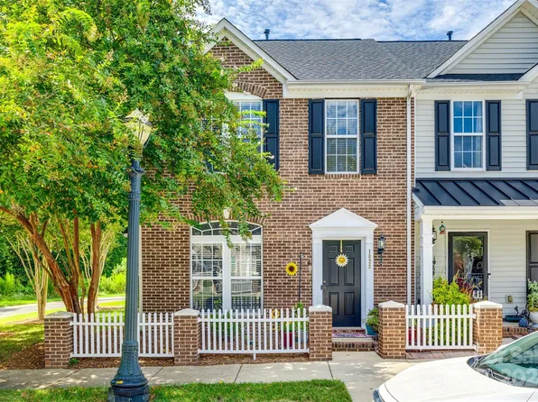1623 Chamberside Dr, Rock Hill, SC 29730