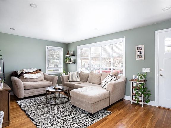 5th image of 20 Chandler St
