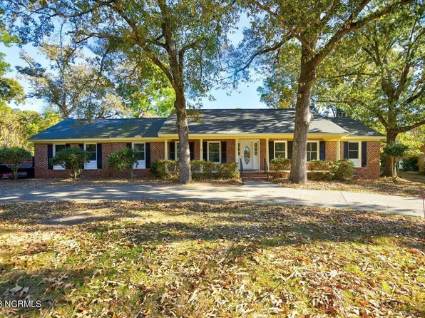 275 Shoreline Drive, New Bern, NC 28562