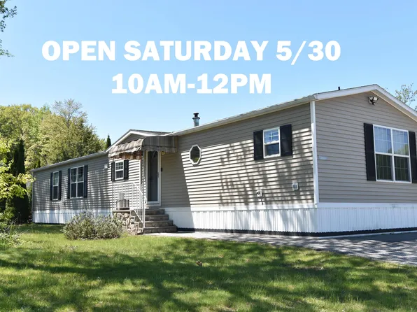 8 Jordan Drive, Lisbon, ME 04252