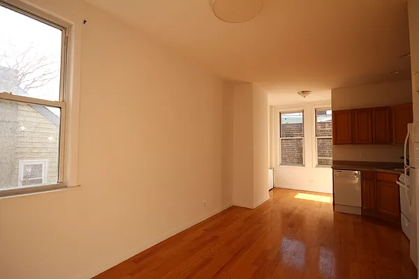 Rented by Nooklyn NYC LLC | media 3
