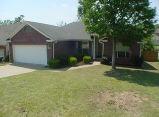 12700 Cherry Laurel Dr, Little Rock, AR 72211