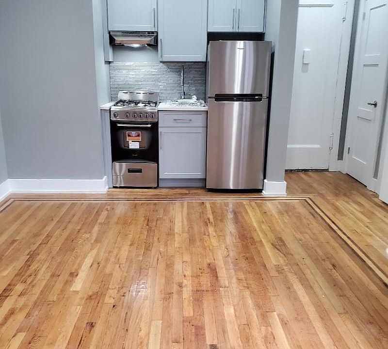 1st image of 427 W 51st St #E6