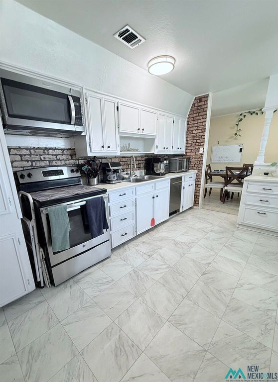1525 W Polk Ave, Lovington, NM - View 3