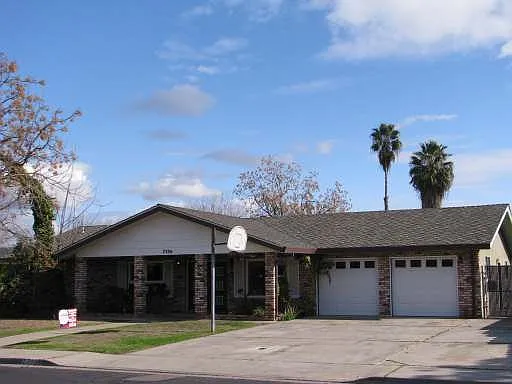 2386 Alabama St photo 1