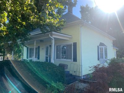 1037 N Springfield St, Virden, IL, 62690