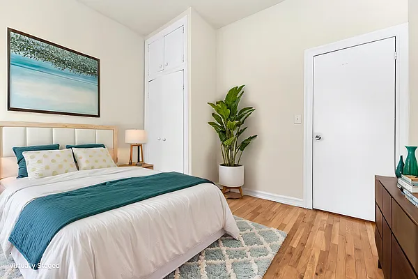 Rented by REAL New York | media 4