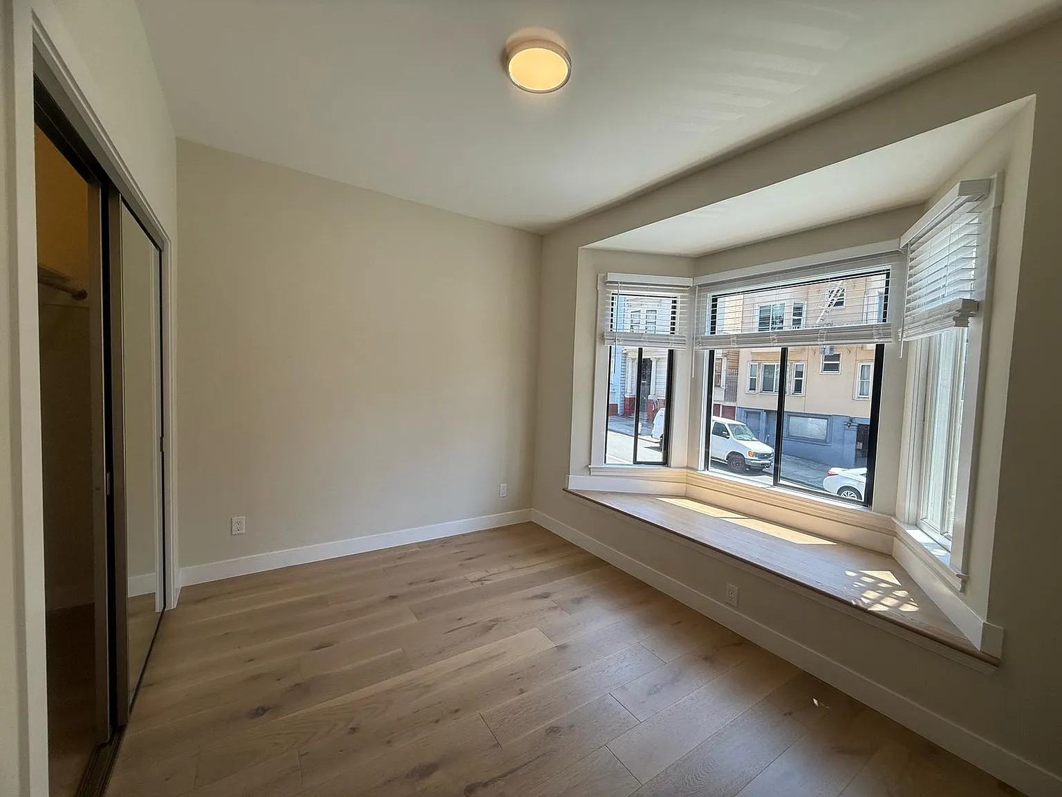 2 bed, $6,995 — Photo 4