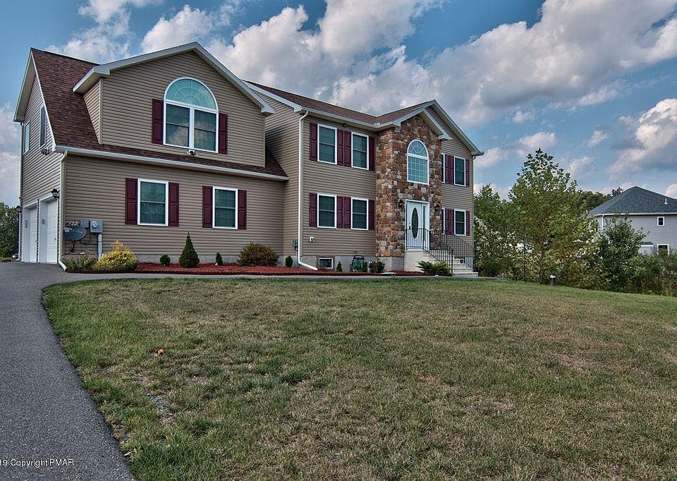 1st image of 205 Courtney Dr