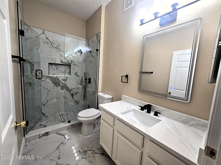 7047 Deer Lodge Cir #102 — Photo 5