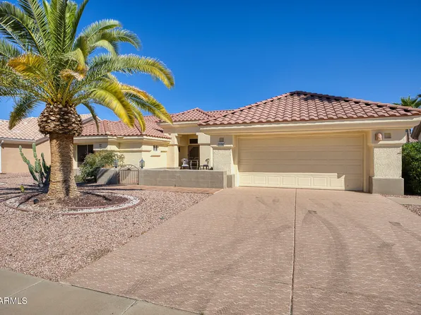 15704 W SENTINEL Drive, Sun City West, AZ 85375