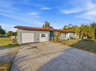 1201 E 11th St, Panama City, FL 32401